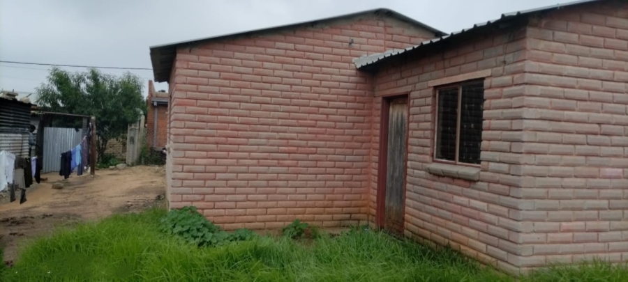 2 Bedroom Property for Sale in Thabong Free State